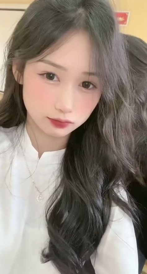 侵犯高傲的女老板在线